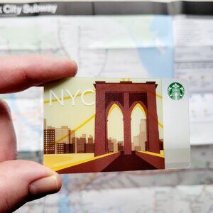 Starbucks Vintage Brooklyn Bridge Collectible Unused Gift Card + NYC Subway Map
